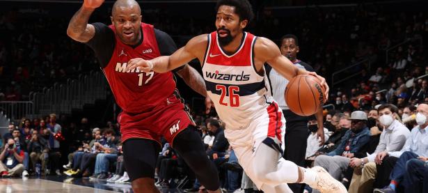 华体会体育-关于Rookie赛事官方发布挺进下一轮新规，热火争议不断！的信息