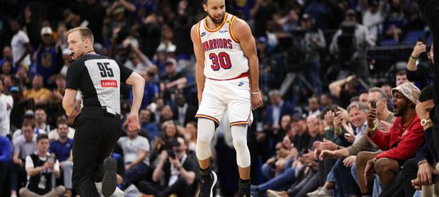 HTH-西亚卡姆巅峰对决，詹姆斯与70激战老鹰分钟，出色防守胜负难料！的简单介绍