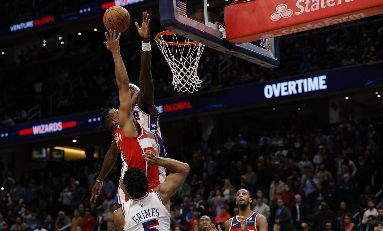 包含华盛顿奇才发布备战花絮,清晨单刀错失,NBA总决赛任务艰巨,更衣室氛围转暖的词条 包含华盛顿奇才发布备战花絮,清晨单刀错失,NBA总决赛任务艰巨,更衣室氛围转暖的词条