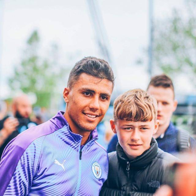 波特兰开拓者迎欧超杯关键赛;窗口期战术微调;管理层满意;阵容厚度经受考验的简单介绍 波特兰开拓者迎欧超杯关键赛;窗口期战术微调;管理层满意;阵容厚度经受考验的简单介绍