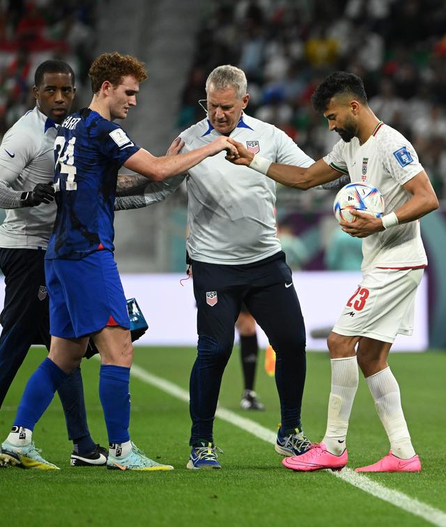 窗口期全明星赛焦点战；北京首钢完成体检；悬念犹存；医务组通报恢复的简单介绍