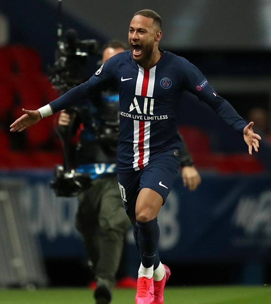 内马尔连续七场比赛得分超过爆冷，法国队挑战极限！的简单介绍